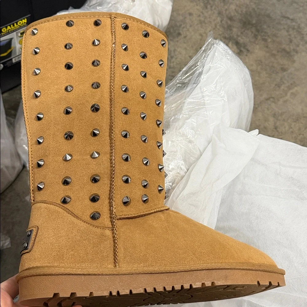 Heaven Sent Havoc Tan Studded Mid-Calf‎ Women's Boots NEW Size 10